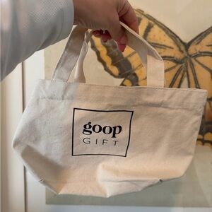 ☀️🏝️Goop Mini Cream Canvas Tote Bag